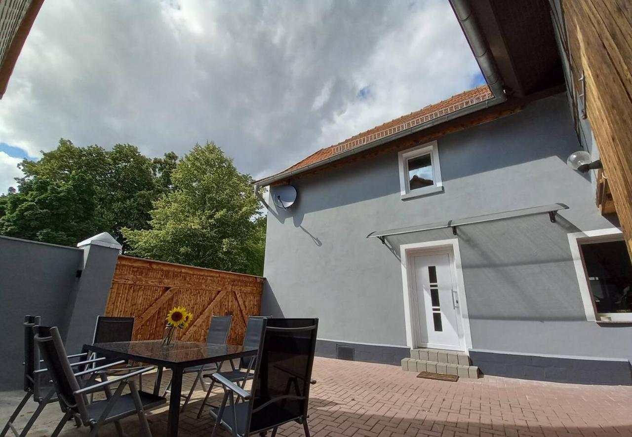 Pension - Kleinschmidt Urbach  Exteriör bild